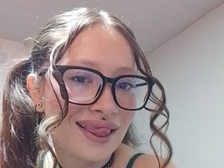 エロティックなビデオチャット selenabustamante