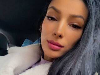 エロティックなビデオチャット Selenna