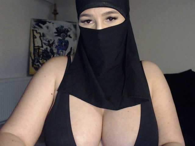 ブロードキャストスクリーンショット SelmaAzmani