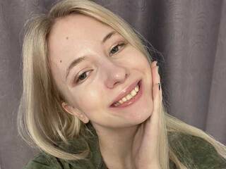 エロティックなビデオチャット SelySun