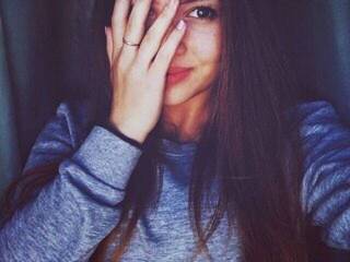 エロティックなビデオチャット Semfina