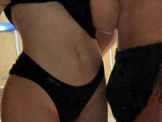 エロティックなビデオチャット LoveSex22House