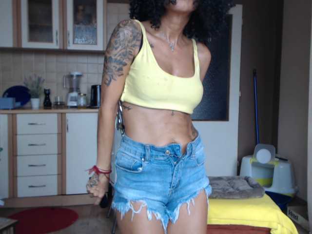 ブロードキャストスクリーンショット SexiBelle