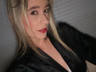 エロティックなビデオチャット sexxemma23