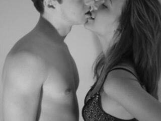 エロティックなビデオチャット tolovelife