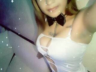 エロティックなビデオチャット shaaaron