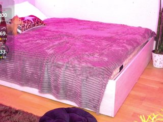 エロティックなビデオチャット Shadow-Strike