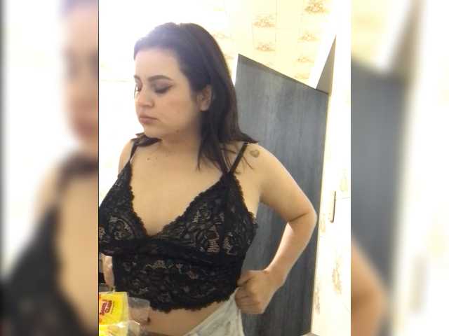 ブロードキャストスクリーンショット shantallparis