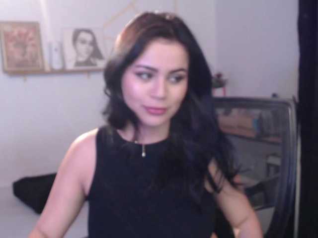 ブロードキャストスクリーンショット shantallparis