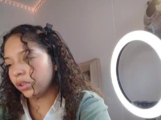 エロティックなビデオチャット sharadreams