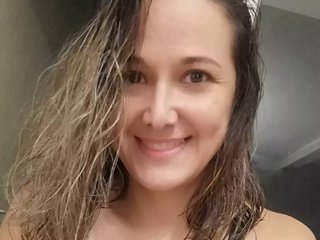 エロティックなビデオチャット sherleymilf