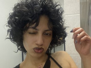 エロティックなビデオチャット Shyypussyxx