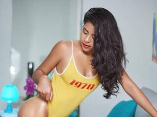 エロティックなビデオチャット SIMONAEVANS2