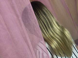 エロティックなビデオチャット simonalukcy