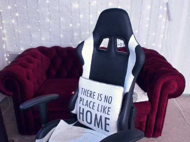 ブロードキャストスクリーンショット AnasteishaLux