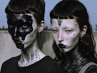 エロティックなビデオチャット sinttwins