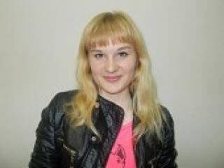 エロティックなビデオチャット siriaaa