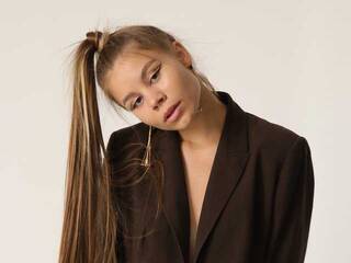 エロティックなビデオチャット skyler-lux