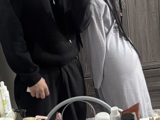 エロティックなビデオチャット Sladkiiaaa