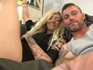 エロティックなビデオチャット SlavePlay