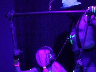 エロティックなビデオチャット SlutFromKink