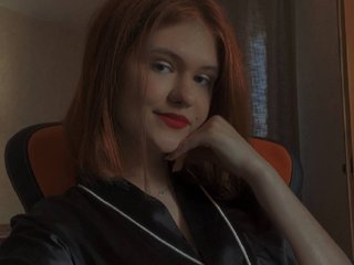 エロティックなビデオチャット SlyFoxEva