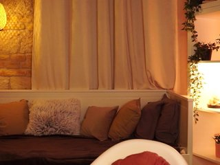 エロティックなビデオチャット SnowwBarbie