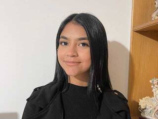 エロティックなビデオチャット sofia-paris