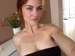 エロティックなビデオチャット SofiaHeart