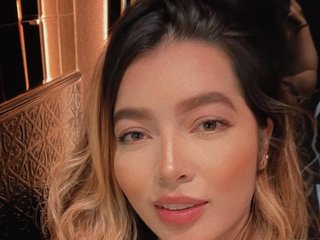 エロティックなビデオチャット sofihill