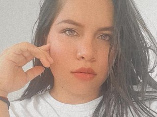 エロティックなビデオチャット SofiWhore