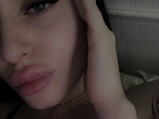 エロティックなビデオチャット Sofy-s