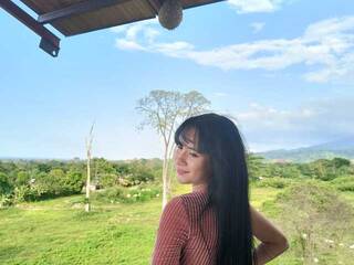 エロティックなビデオチャット Solsybel