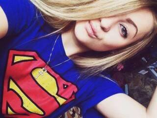 エロティックなビデオチャット sonisovi