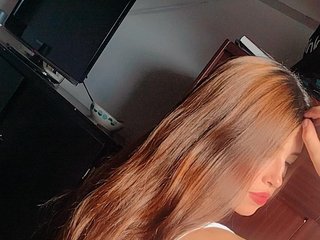 エロティックなビデオチャット Sophiaevans2023