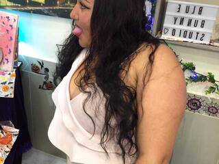 エロティックなビデオチャット SophyFox