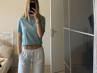エロティックなビデオチャット star2025430