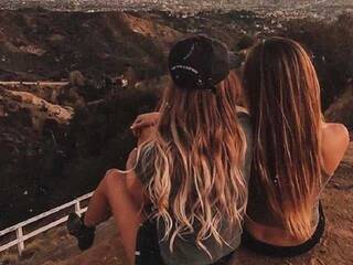 エロティックなビデオチャット StarryVibe