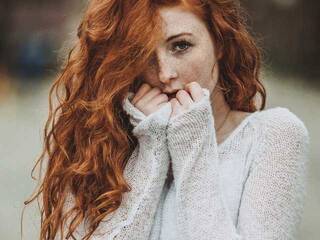 エロティックなビデオチャット StarshineSF