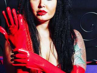 エロティックなビデオチャット StellaGun13