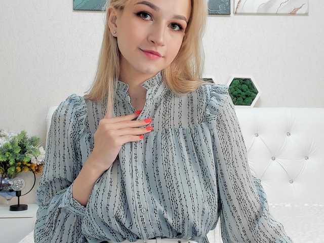 プロフィールの写真 __ANNA__
