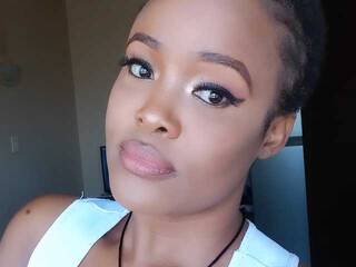 エロティックなビデオチャット stormie955