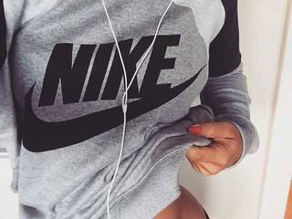 エロティックなビデオチャット strawberry002