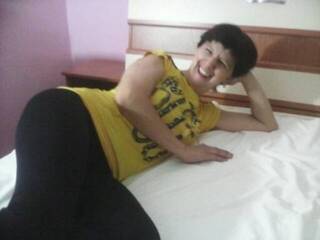 エロティックなビデオチャット strawberychus