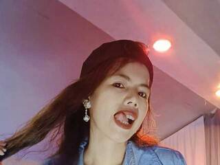 エロティックなビデオチャット SugarBells