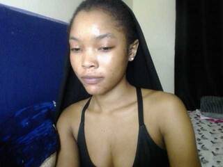 エロティックなビデオチャット sumeyhia