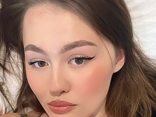 エロティックなビデオチャット SunshineEmma