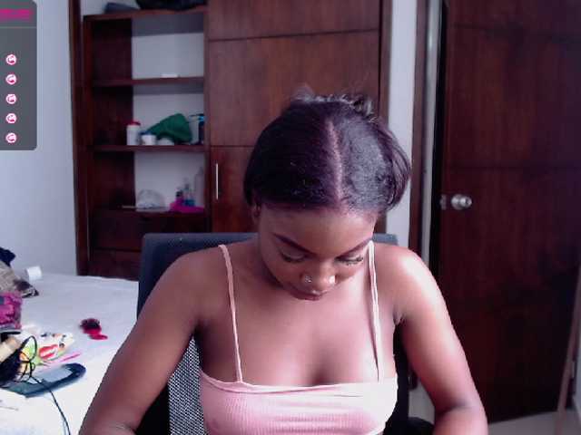 ブロードキャストスクリーンショット SusieThompson