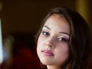 エロティックなビデオチャット swalloww