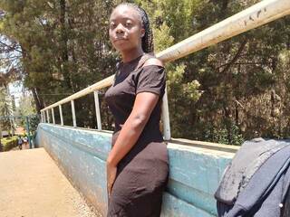 エロティックなビデオチャット sweet-cute